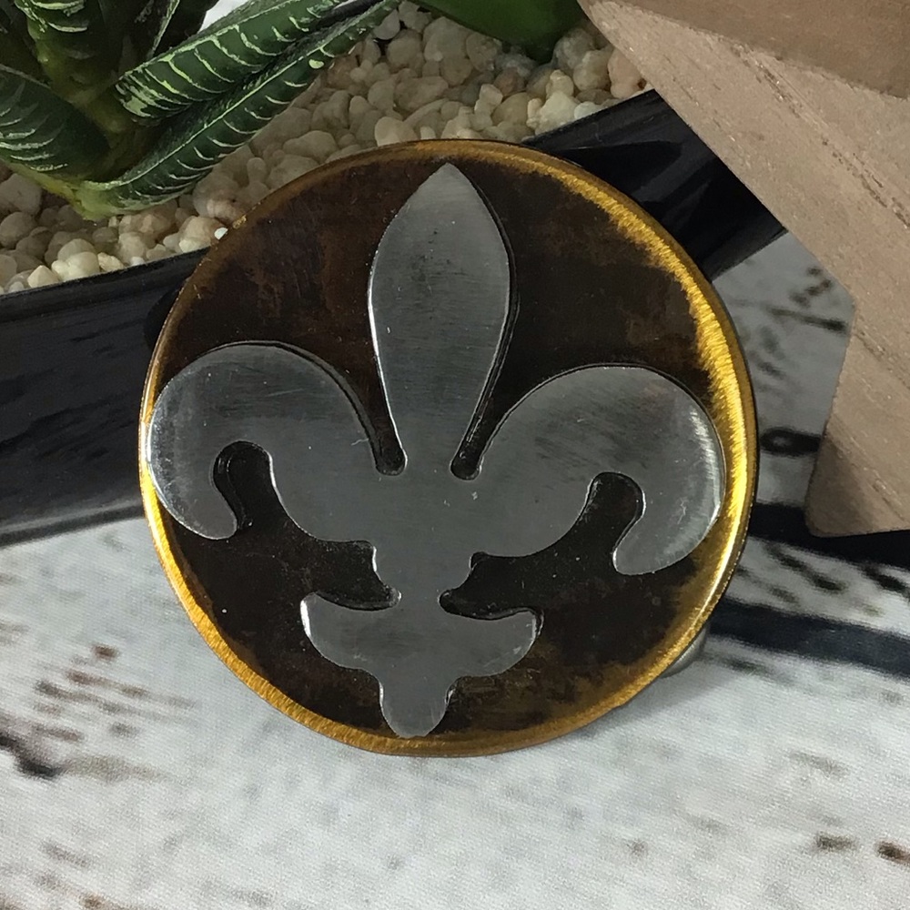 Custom Fleur de les Belt Buckle, artist Watto